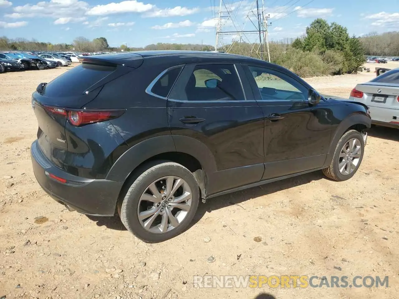 3 Photograph of a damaged car 3MVDMABL6MM253618 MAZDA CX30 2021