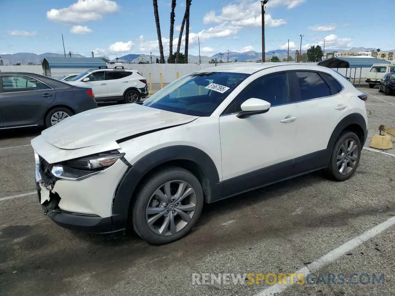 1 Photograph of a damaged car 3MVDMABL6MM303420 MAZDA CX30 2021
