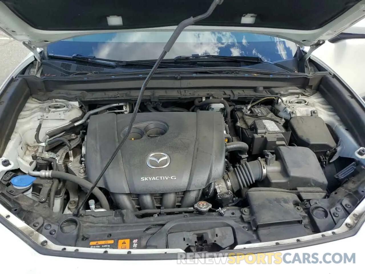 13 Photograph of a damaged car 3MVDMABL6MM303420 MAZDA CX30 2021