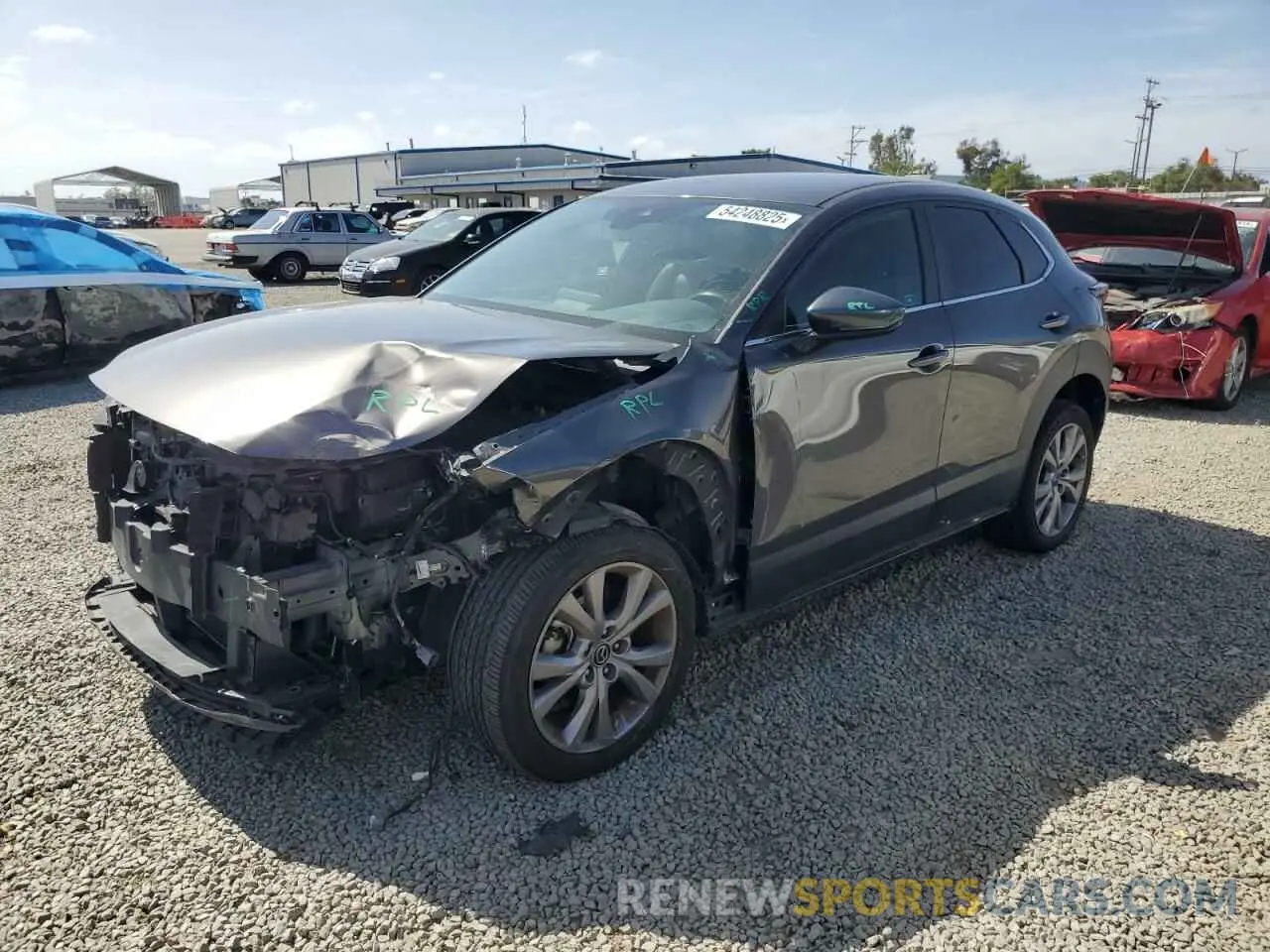 1 Photograph of a damaged car 3MVDMABL8MM220412 MAZDA CX30 2021