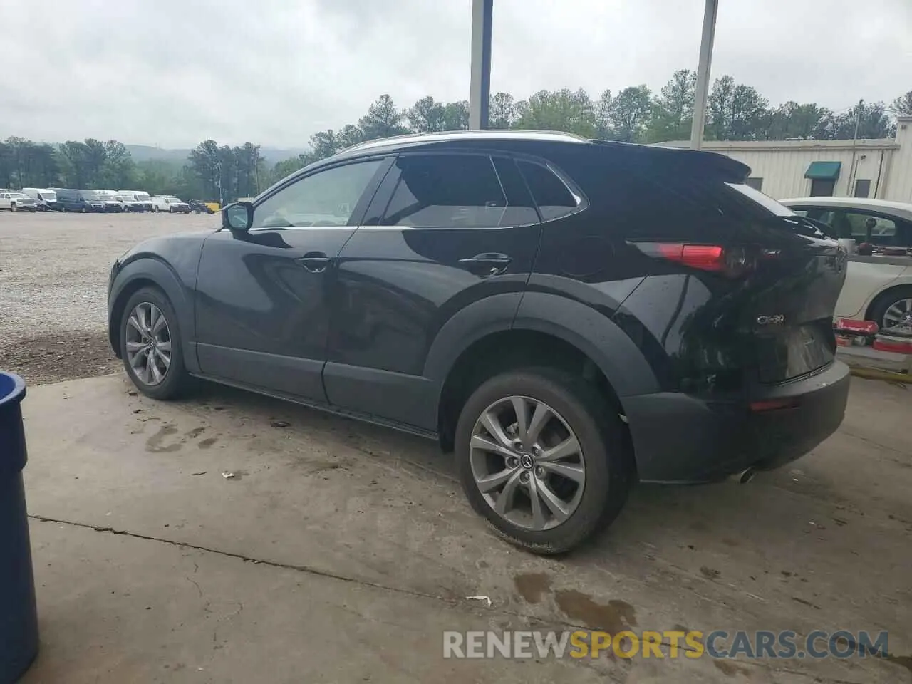 2 Photograph of a damaged car 3MVDMADL1MM319019 MAZDA CX30 2021