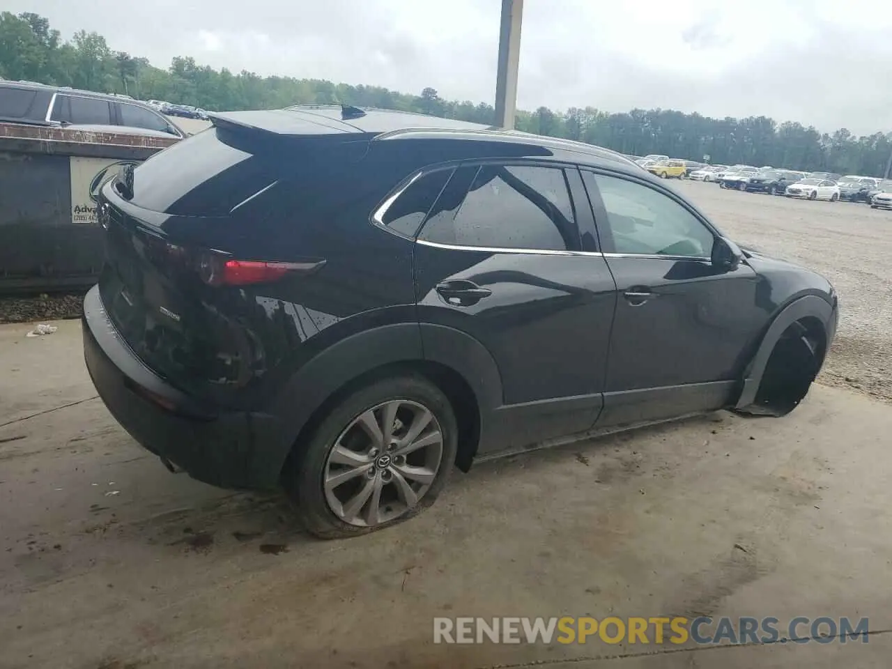 3 Photograph of a damaged car 3MVDMADL1MM319019 MAZDA CX30 2021