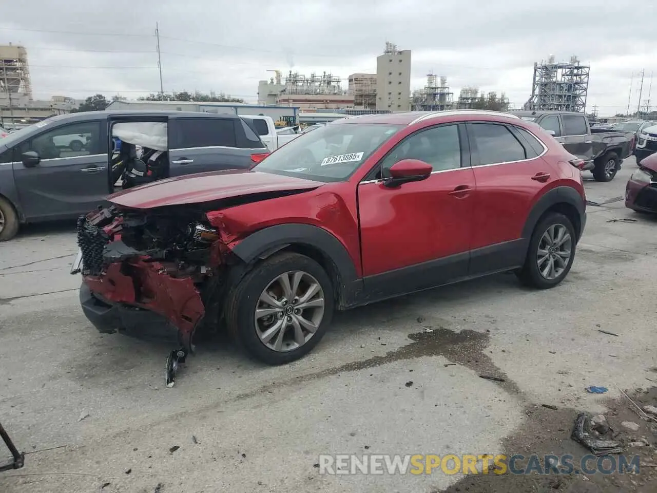 1 Photograph of a damaged car 3MVDMADL4MM202745 MAZDA CX30 2021