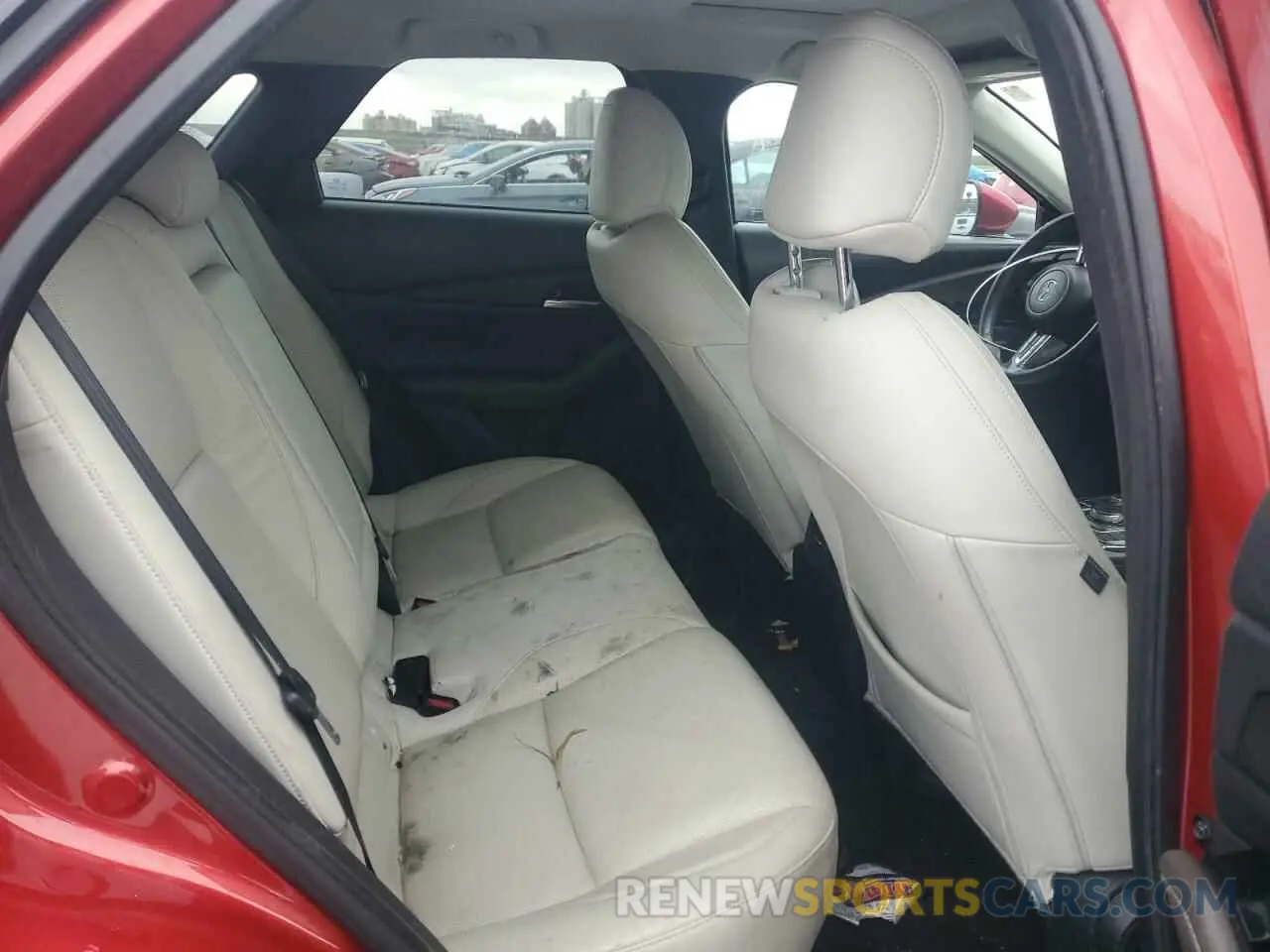 11 Photograph of a damaged car 3MVDMADL4MM202745 MAZDA CX30 2021