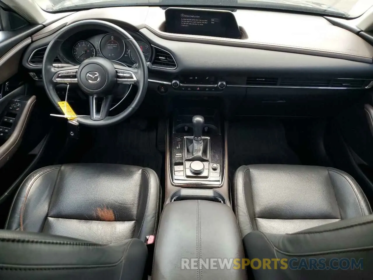 8 Photograph of a damaged car 3MVDMADM5MM228960 MAZDA CX30 2021