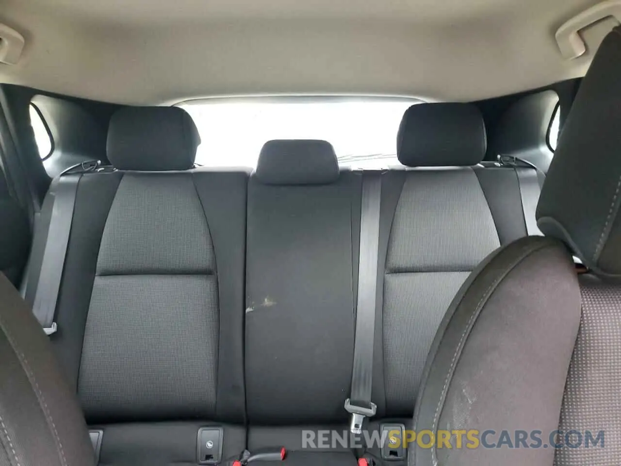 10 Photograph of a damaged car 3MVDMBAL4MM219507 MAZDA CX30 2021