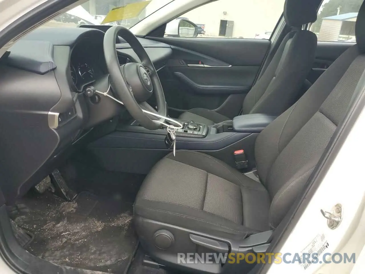 7 Photograph of a damaged car 3MVDMBAL4MM219507 MAZDA CX30 2021