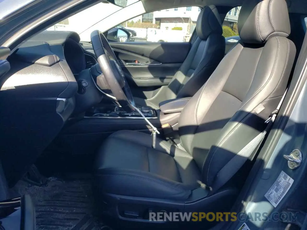 7 Photograph of a damaged car 3MVDMBAY9MM312888 MAZDA CX30 2021