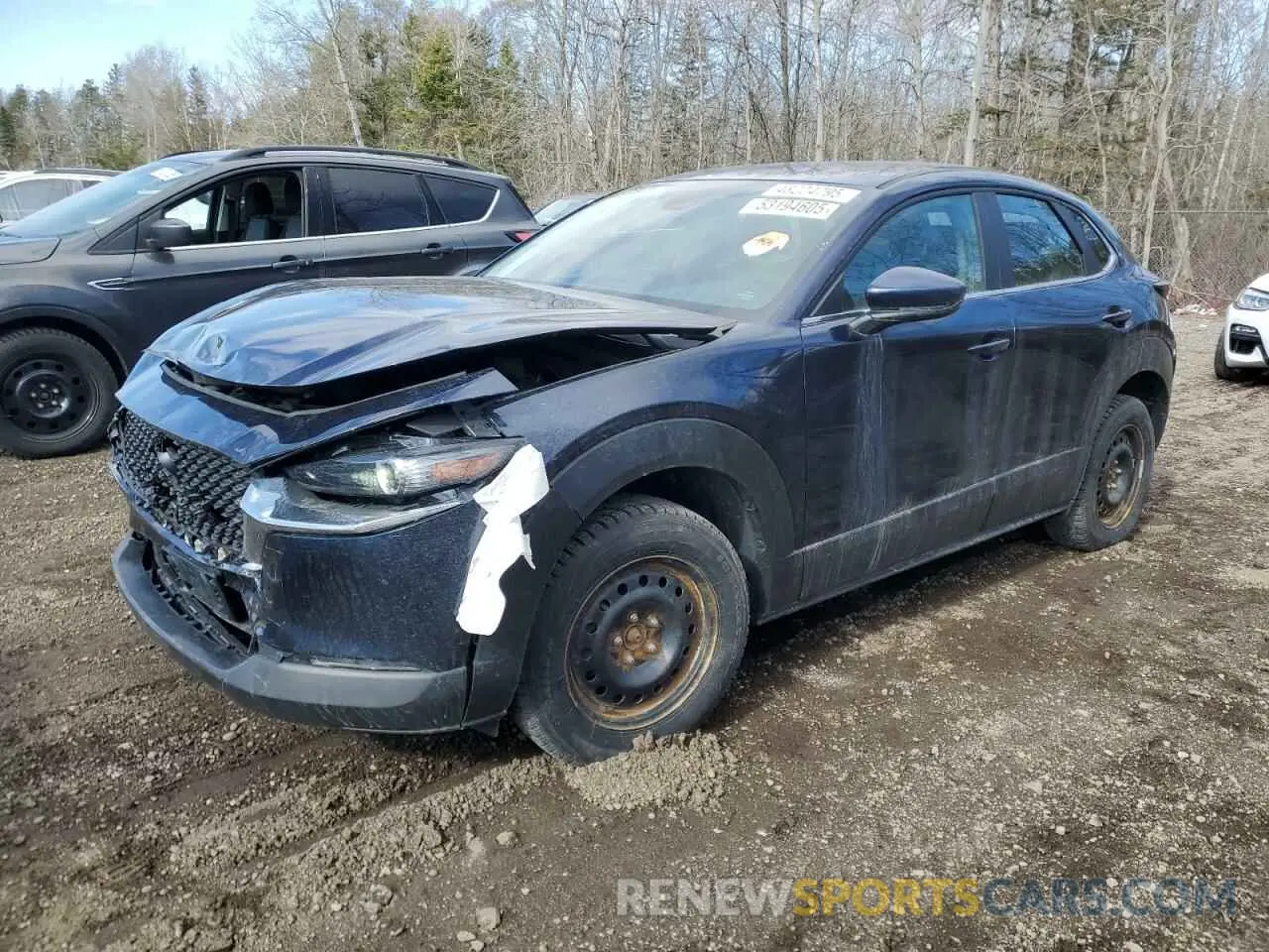 1 Photograph of a damaged car 3MVDMBB76MM212513 MAZDA CX30 2021