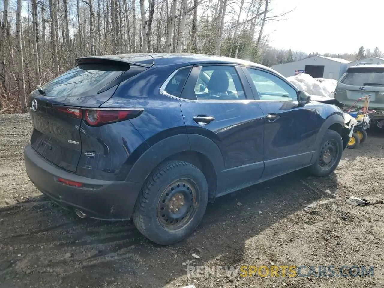 3 Photograph of a damaged car 3MVDMBB76MM212513 MAZDA CX30 2021