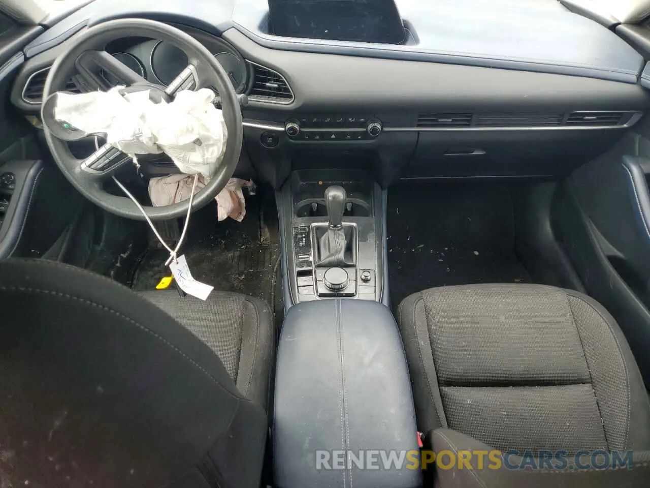 8 Photograph of a damaged car 3MVDMBB76MM212513 MAZDA CX30 2021