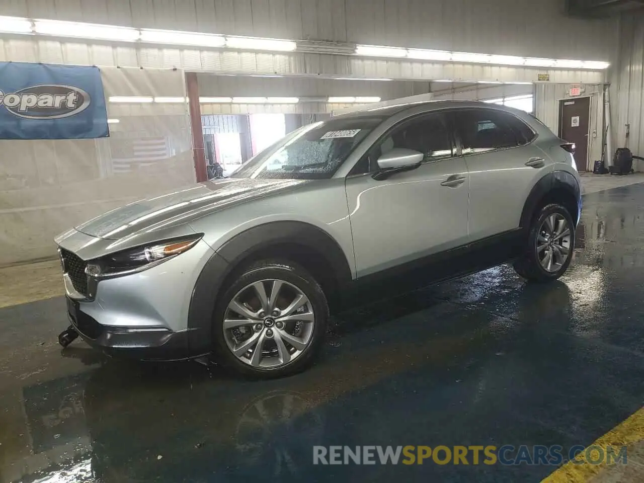 1 Photograph of a damaged car 3MVDMBBL0MM305606 MAZDA CX30 2021