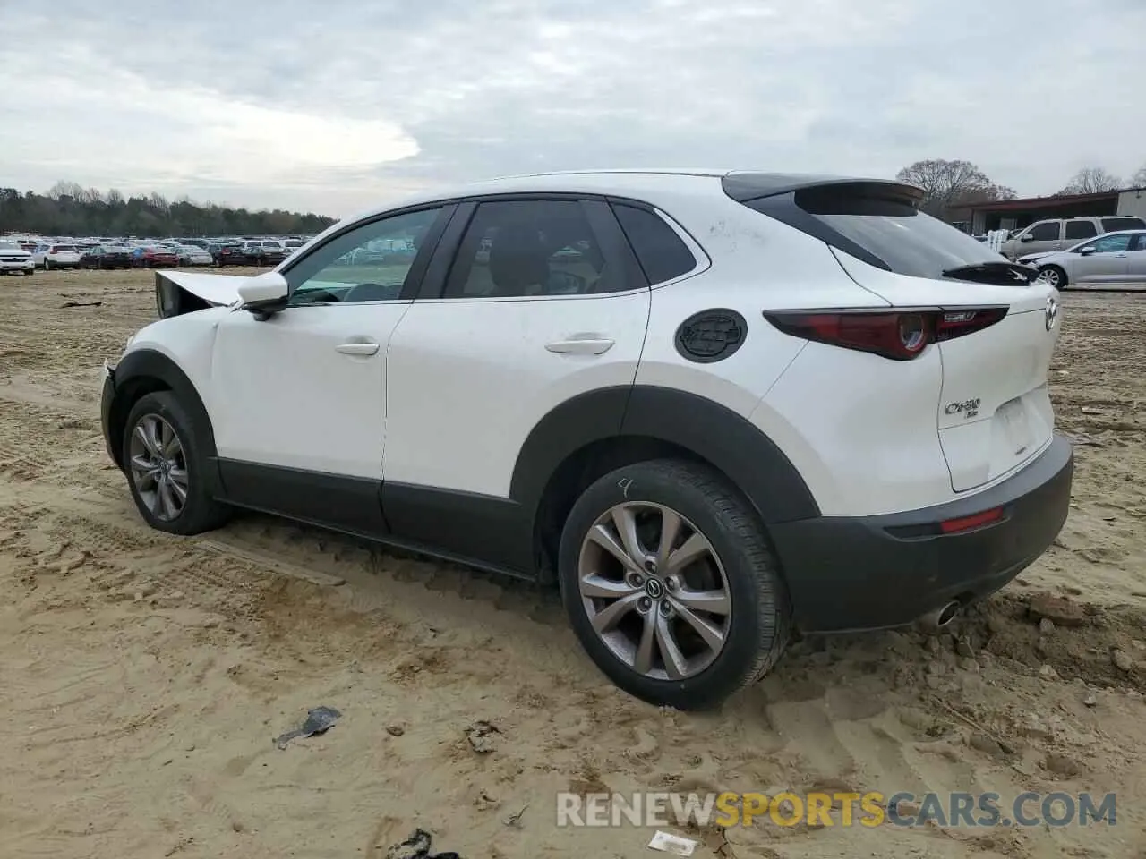 2 Photograph of a damaged car 3MVDMBBL1MM213629 MAZDA CX30 2021