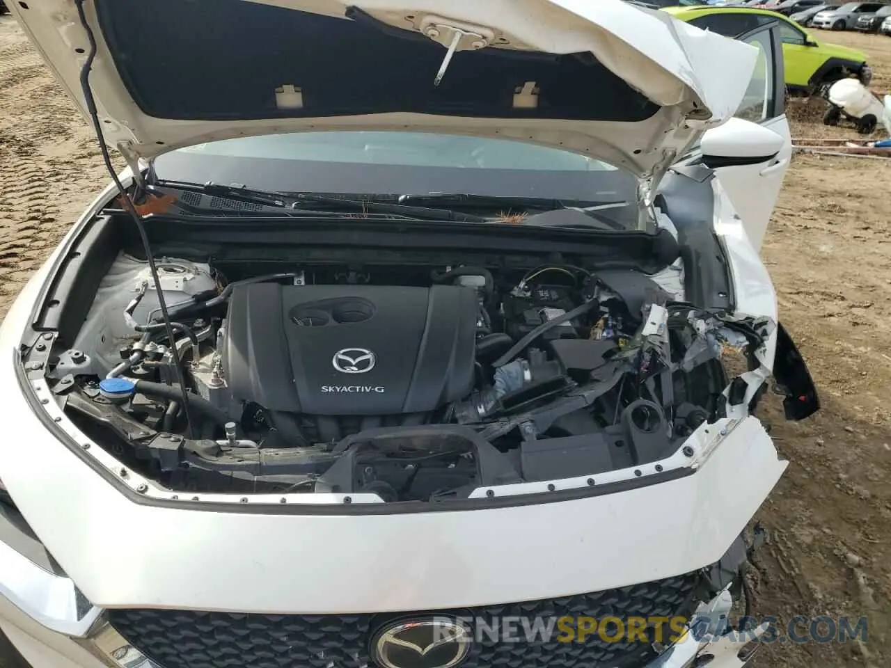 11 Photograph of a damaged car 3MVDMBBL2MM257378 MAZDA CX30 2021