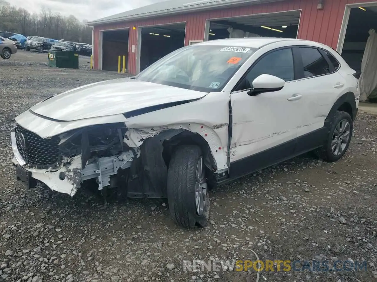 1 Photograph of a damaged car 3MVDMBBL6MM311913 MAZDA CX30 2021