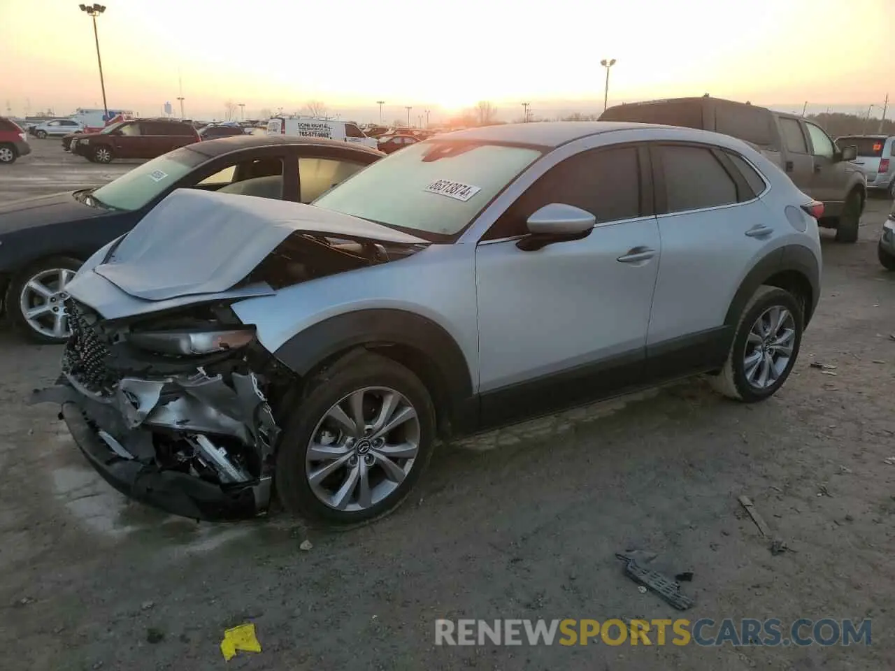1 Photograph of a damaged car 3MVDMBBLXMM259511 MAZDA CX30 2021