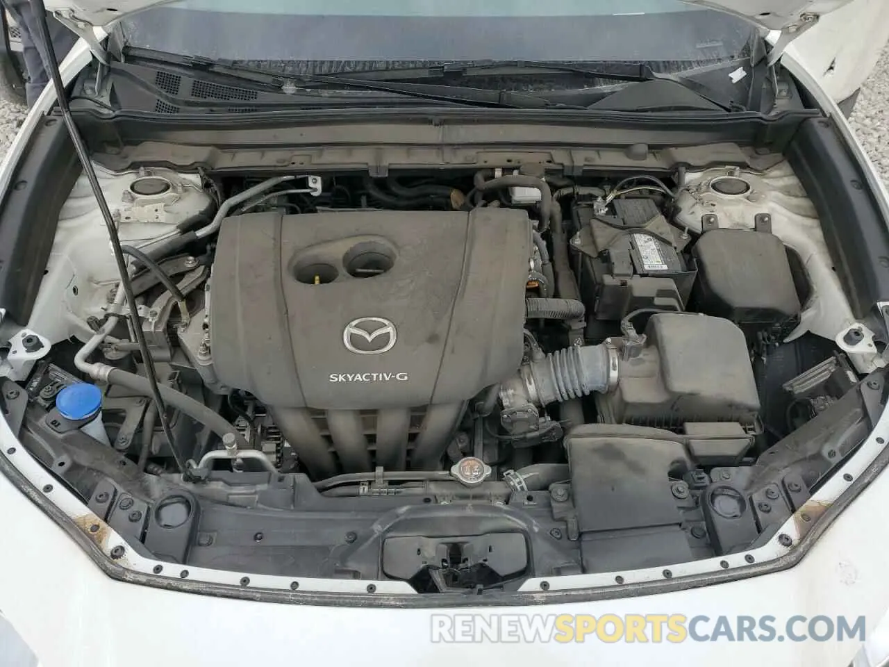 13 Photograph of a damaged car 3MVDMBCL0MM205746 MAZDA CX30 2021