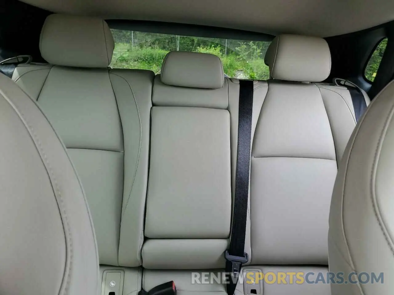 10 Photograph of a damaged car 3MVDMBCL1MM256818 MAZDA CX30 2021