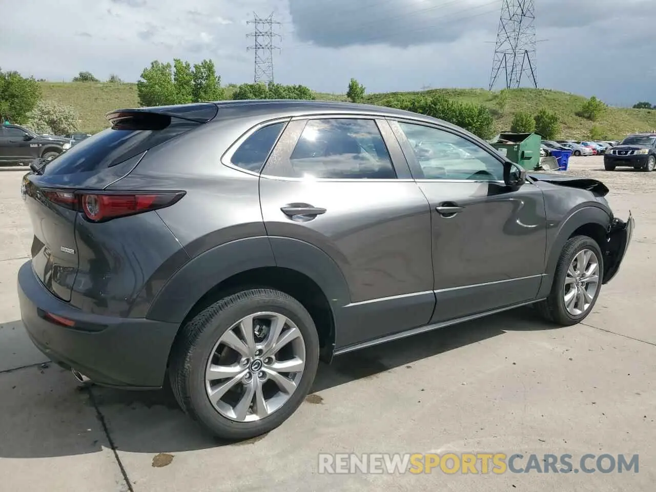 3 Photograph of a damaged car 3MVDMBCL4MM302139 MAZDA CX30 2021