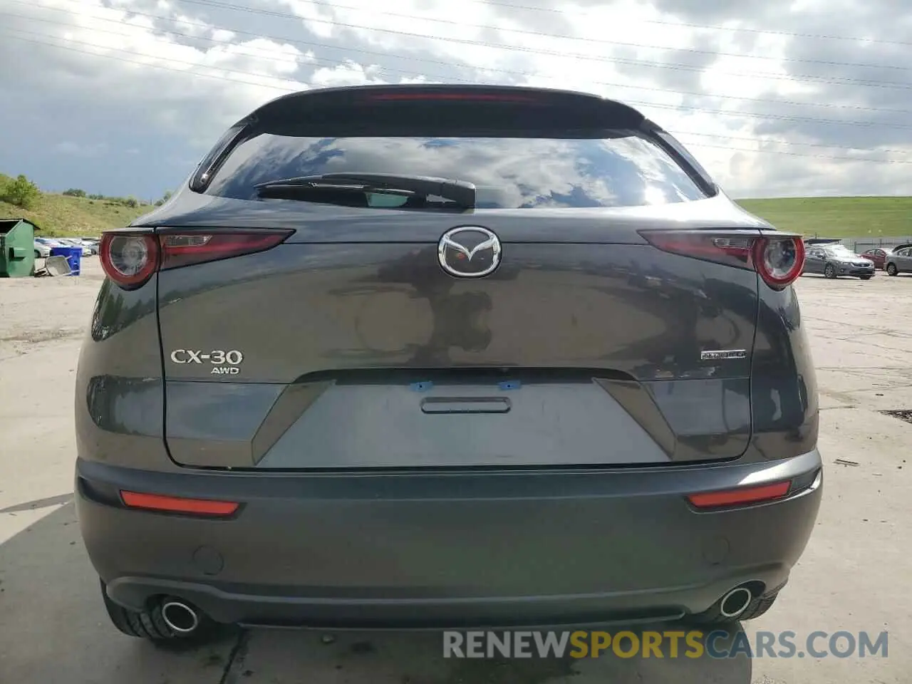 6 Photograph of a damaged car 3MVDMBCL4MM302139 MAZDA CX30 2021