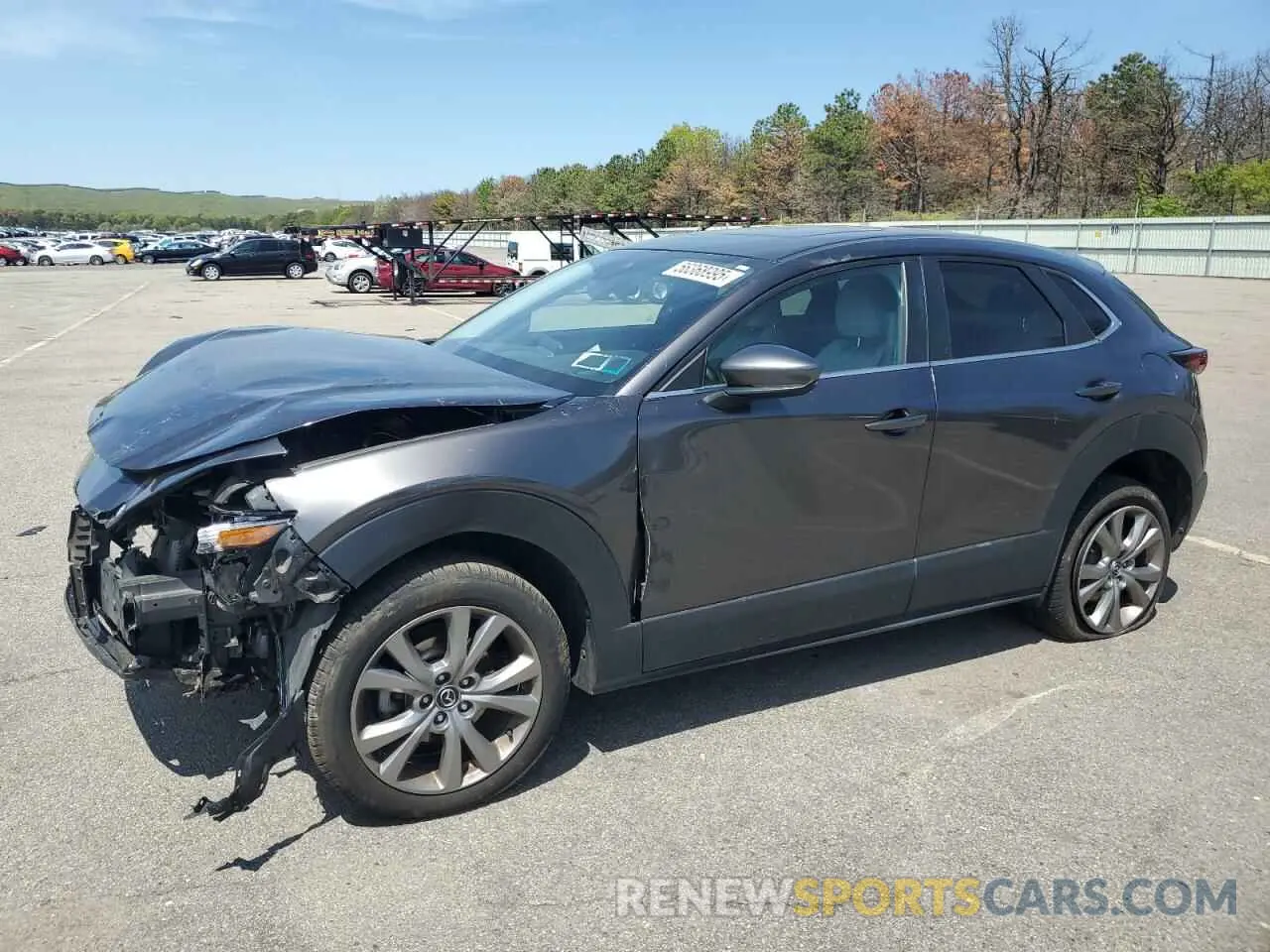 1 Photograph of a damaged car 3MVDMBCL5MM262458 MAZDA CX30 2021