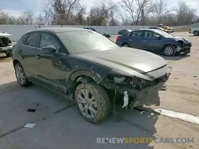 11 Photograph of a damaged car 3MVDMBCL6MM221823 MAZDA CX30 2021