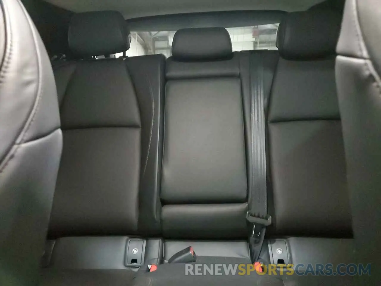 10 Photograph of a damaged car 3MVDMBDL4MM314726 MAZDA CX30 2021