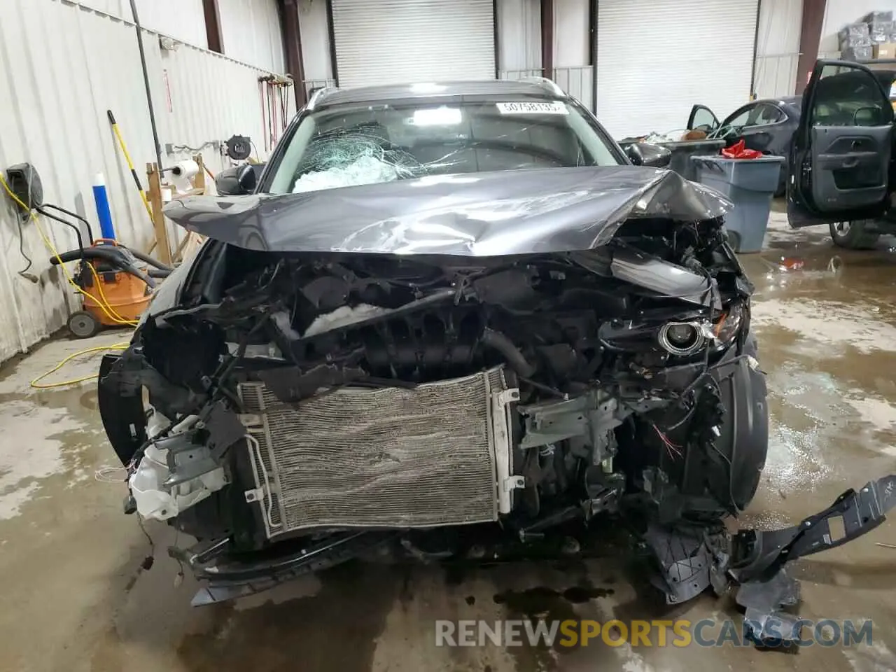 5 Photograph of a damaged car 3MVDMBDL4MM314726 MAZDA CX30 2021