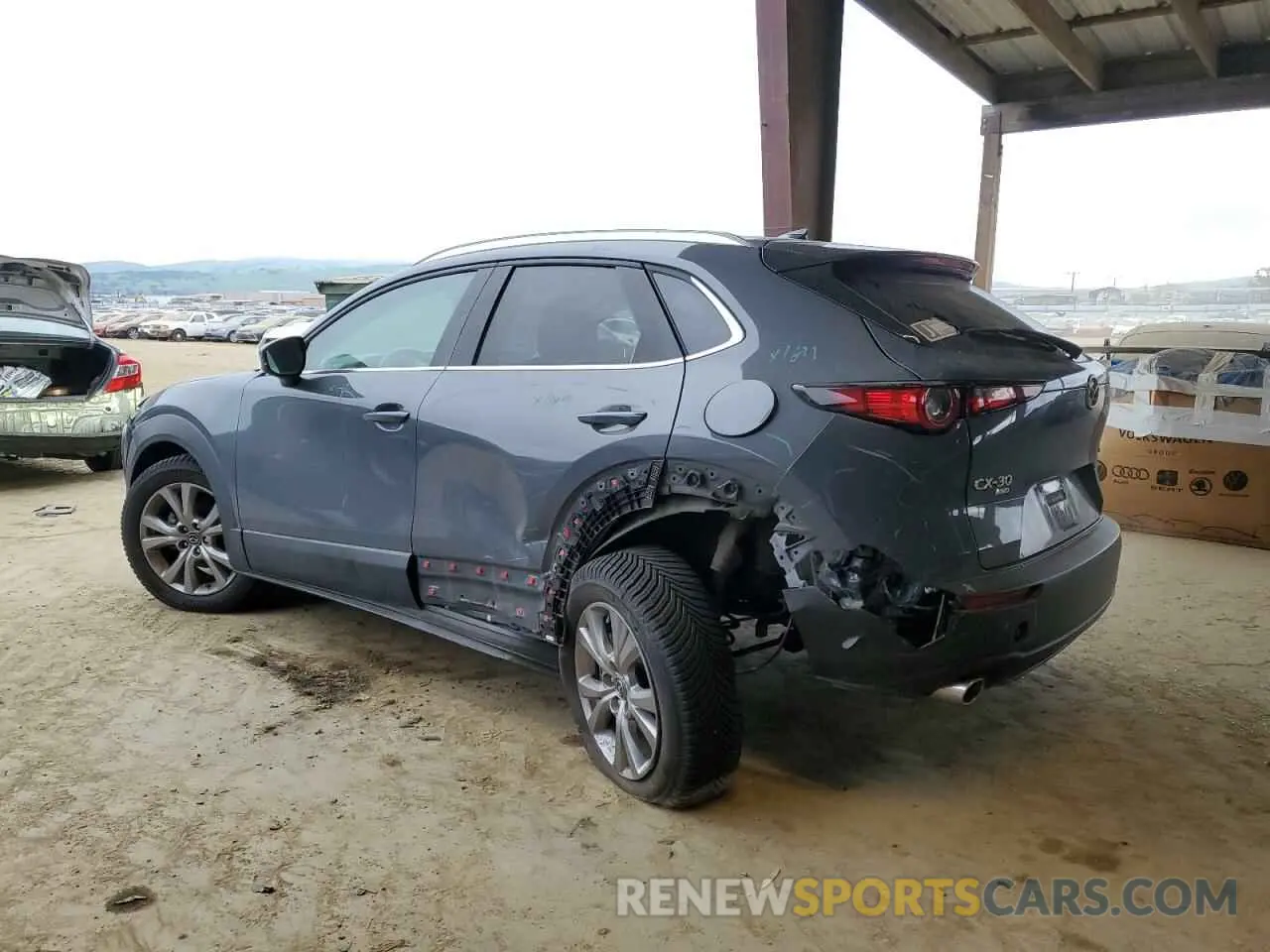 2 Photograph of a damaged car 3MVDMBDL5MM202243 MAZDA CX30 2021