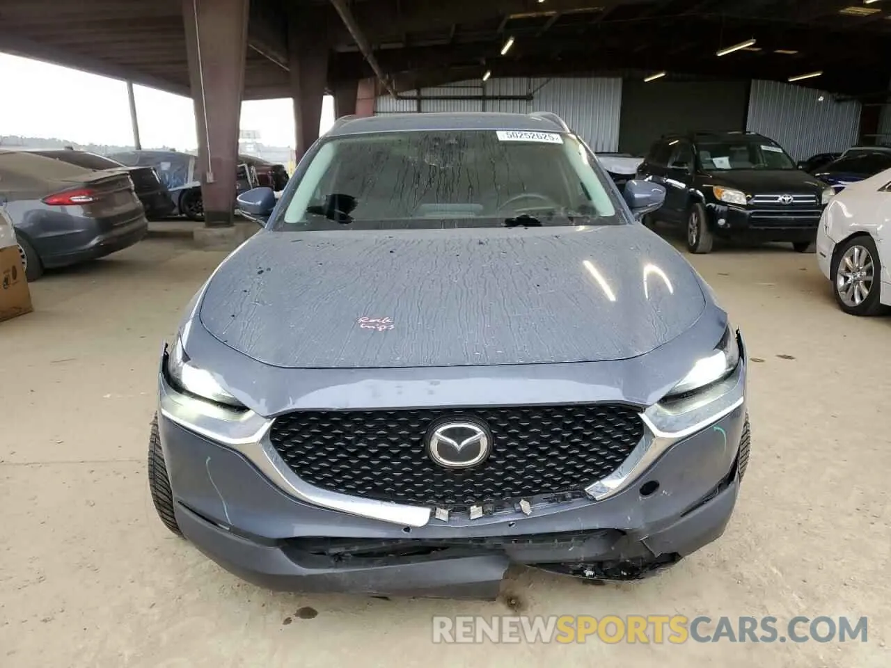 5 Photograph of a damaged car 3MVDMBDL5MM202243 MAZDA CX30 2021