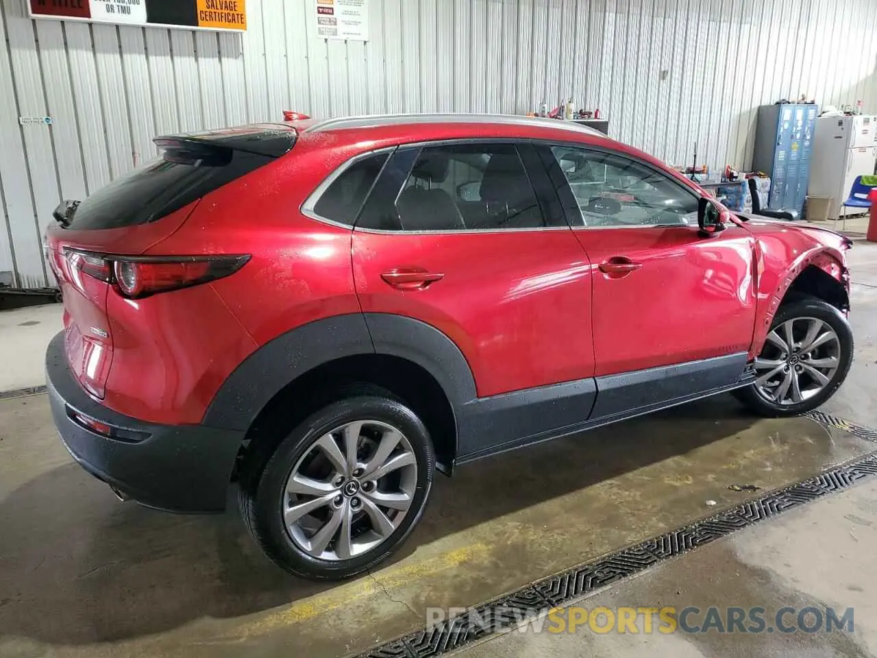 3 Photograph of a damaged car 3MVDMBDL6MM254805 MAZDA CX30 2021