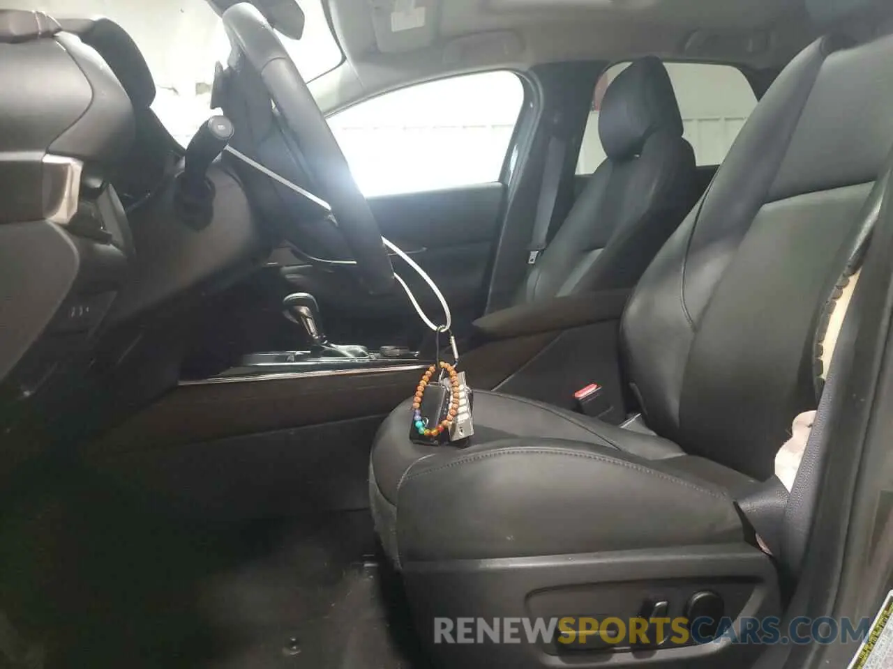 7 Photograph of a damaged car 3MVDMBDL8MM261593 MAZDA CX30 2021