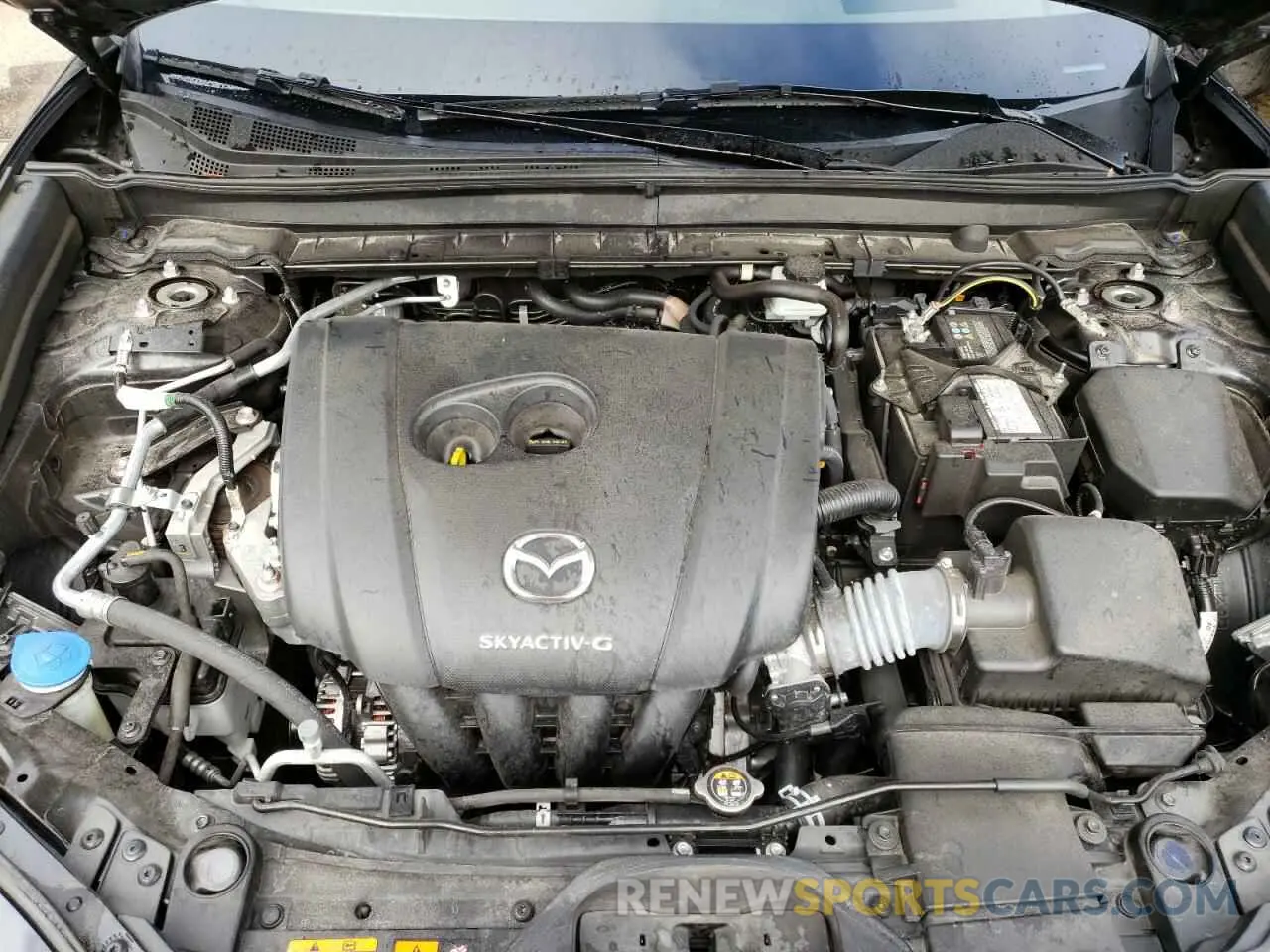 12 Photograph of a damaged car 3MVDMBDLXMM305142 MAZDA CX30 2021
