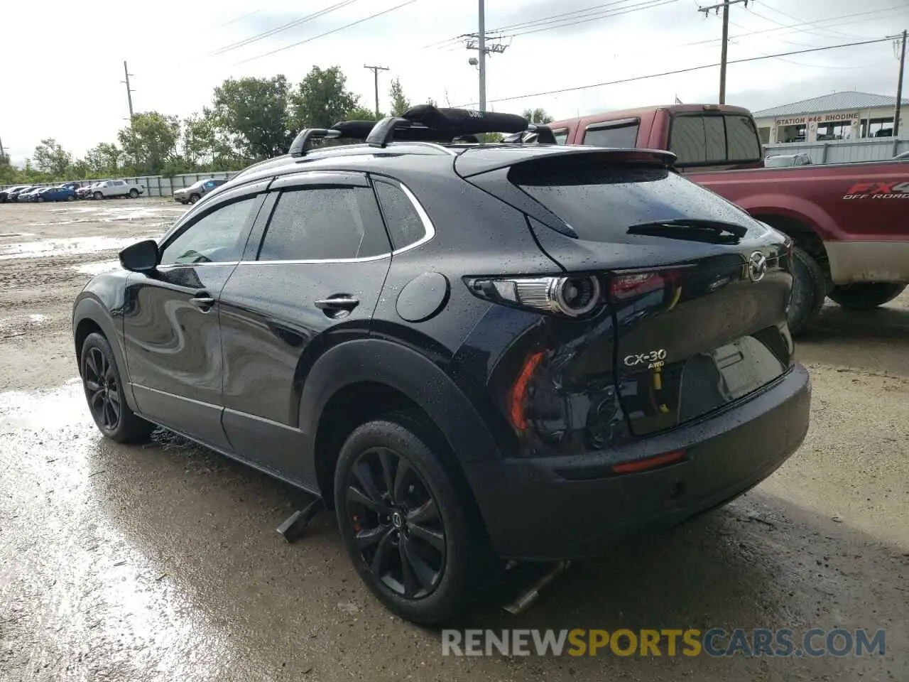 2 Photograph of a damaged car 3MVDMBDLXMM305142 MAZDA CX30 2021