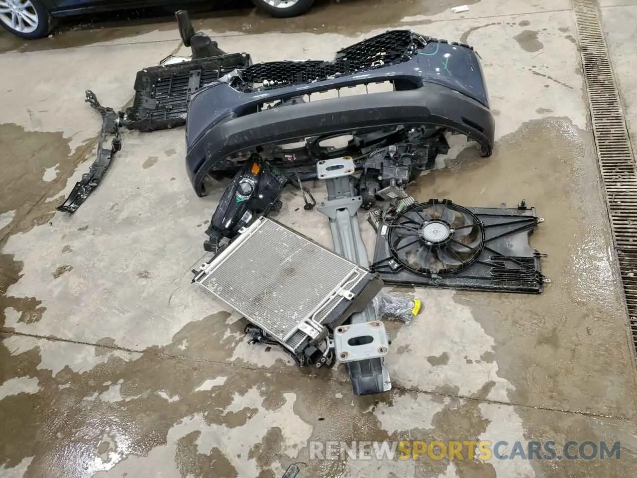 13 Photograph of a damaged car 3MVDMBDM7MM214600 MAZDA CX30 2021