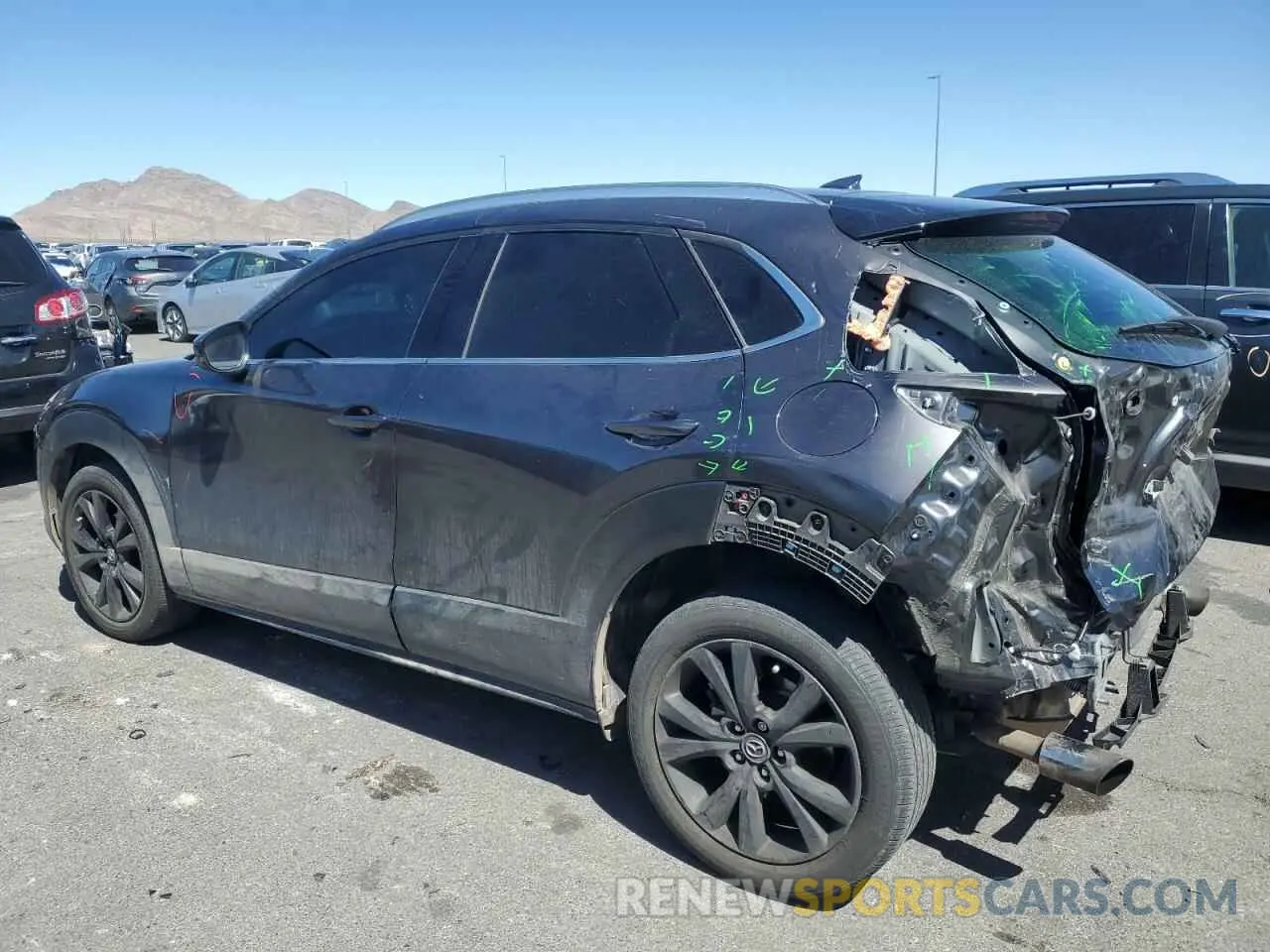 2 Photograph of a damaged car 3MVDMBDY0MM254973 MAZDA CX30 2021