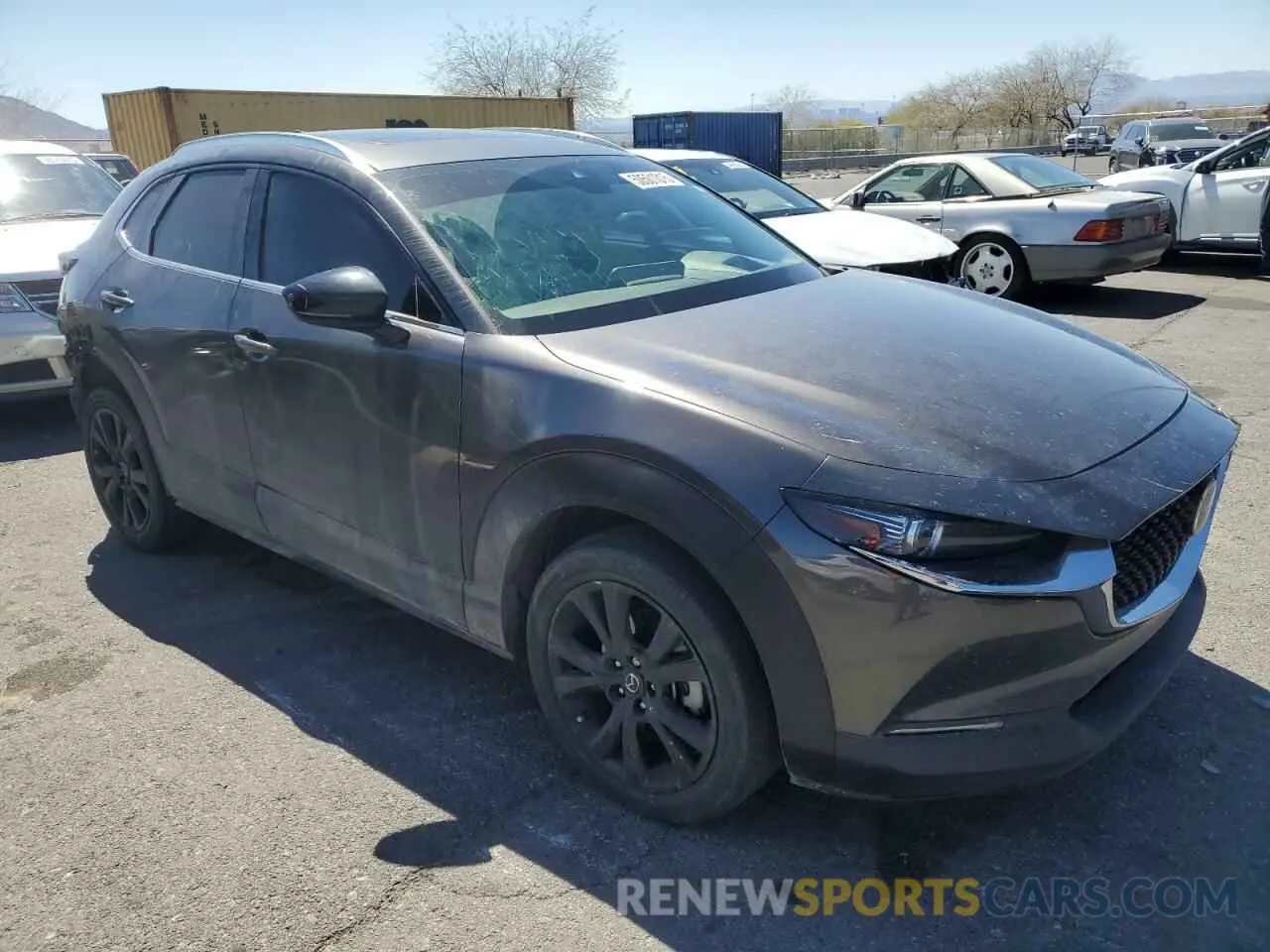 4 Photograph of a damaged car 3MVDMBDY0MM254973 MAZDA CX30 2021