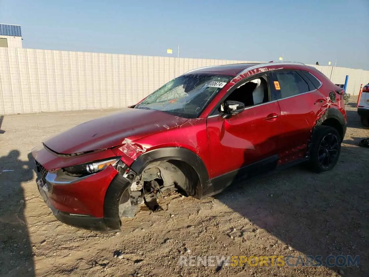1 Photograph of a damaged car 3MVDMBDY4MM309392 MAZDA CX30 2021