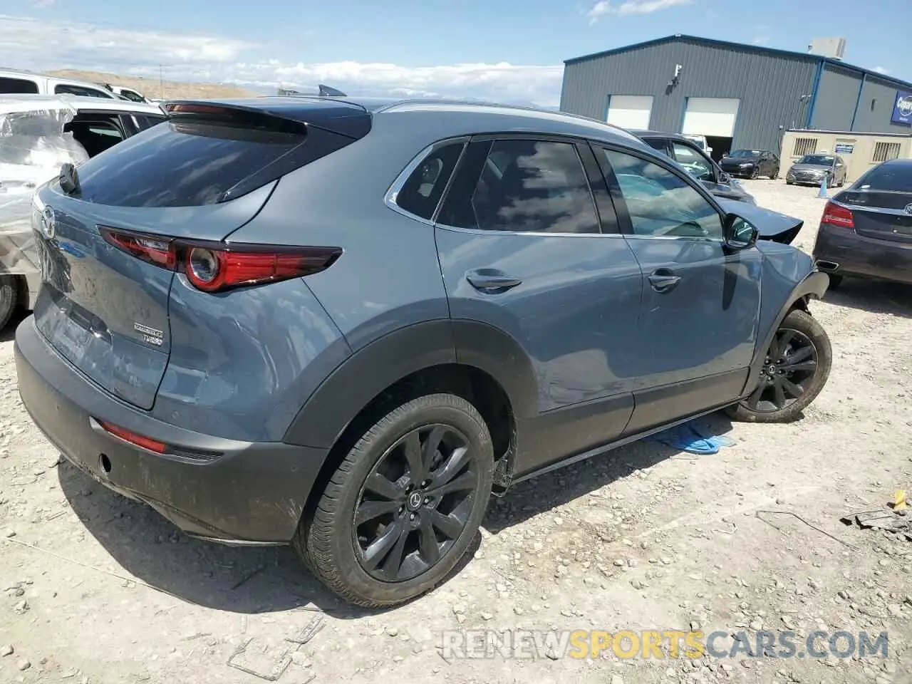 3 Photograph of a damaged car 3MVDMBEY2MM255542 MAZDA CX30 2021