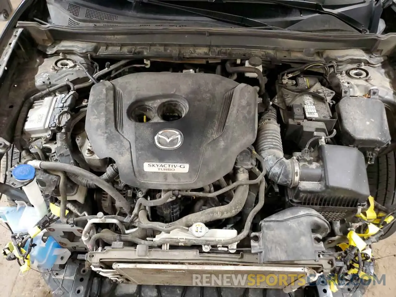 11 Photograph of a damaged car 3MVDMBEY8MM230287 MAZDA CX30 2021