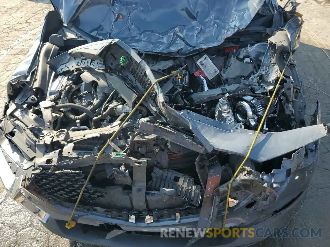 12 Photograph of a damaged car 3MVDMBEYXMM230372 MAZDA CX30 2021