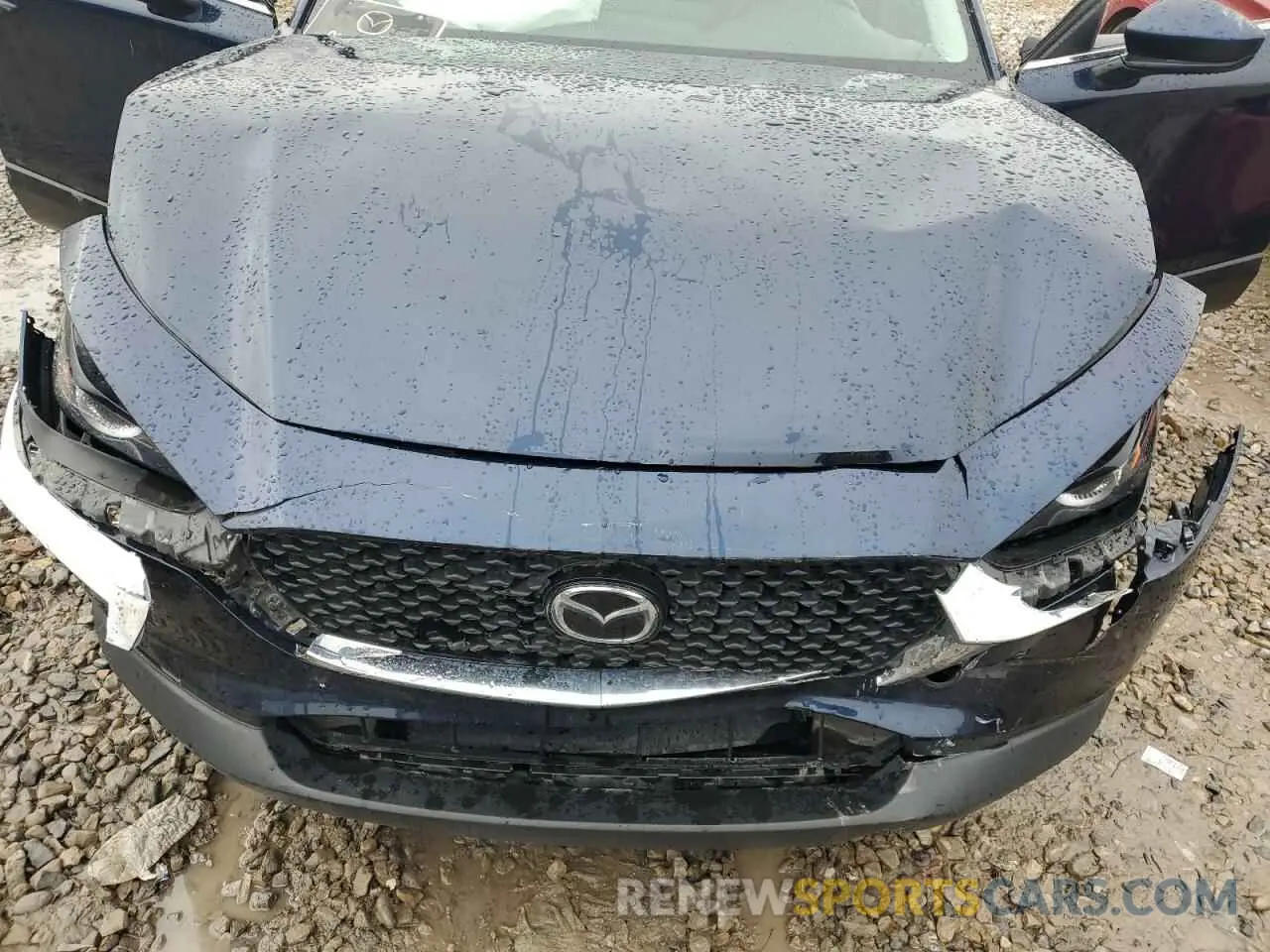 13 Photograph of a damaged car 3MVDMBAL7NM418164 MAZDA CX30 2022
