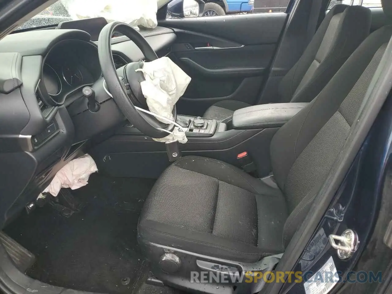 7 Photograph of a damaged car 3MVDMBAL7NM418164 MAZDA CX30 2022