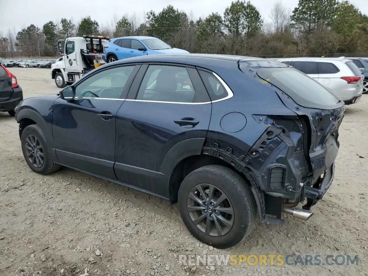 2 Photograph of a damaged car 3MVDMBAL8NM448645 MAZDA CX30 2022