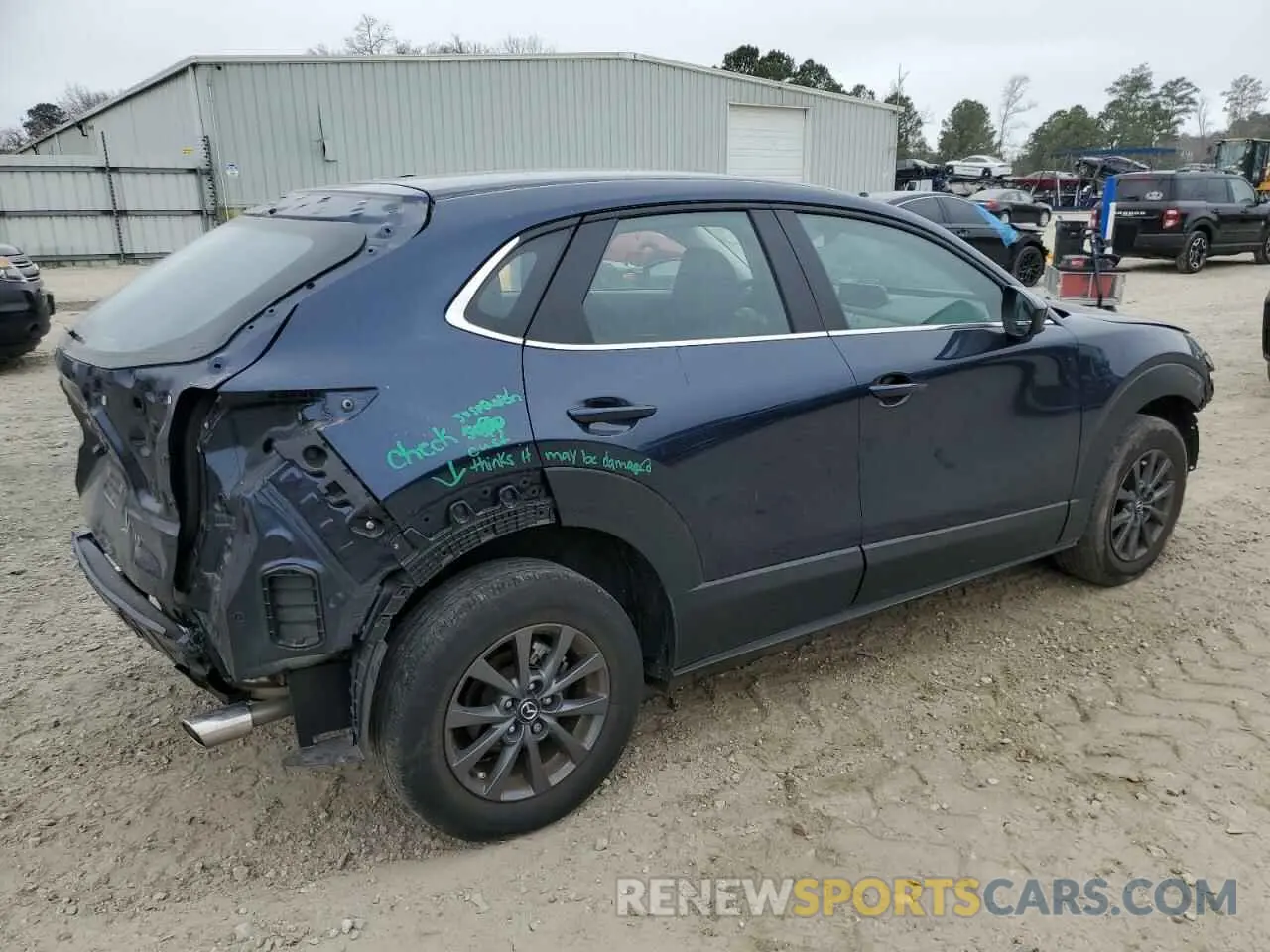 3 Photograph of a damaged car 3MVDMBAL8NM448645 MAZDA CX30 2022
