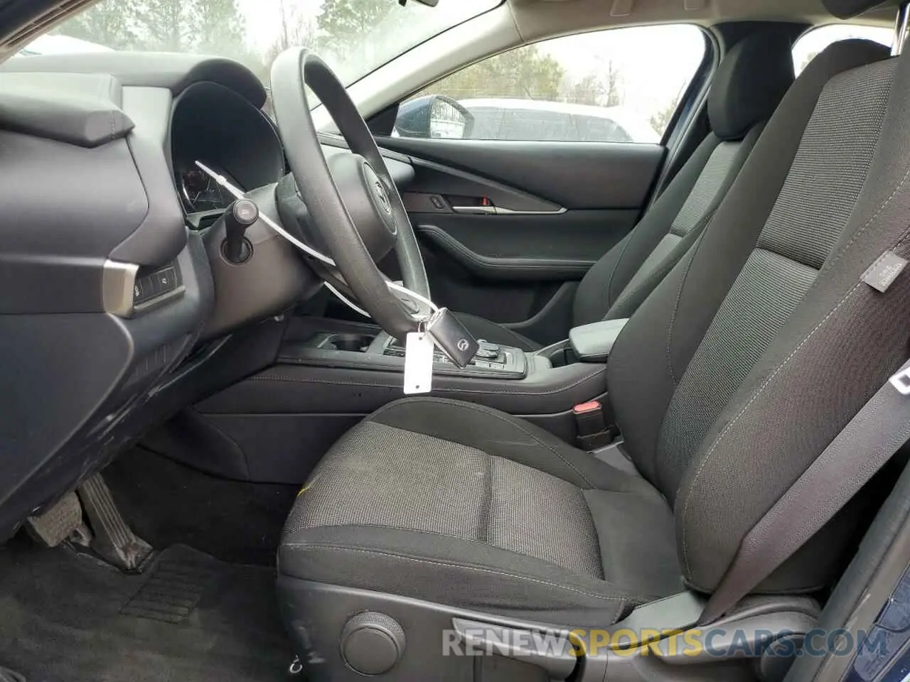 7 Photograph of a damaged car 3MVDMBAL8NM448645 MAZDA CX30 2022