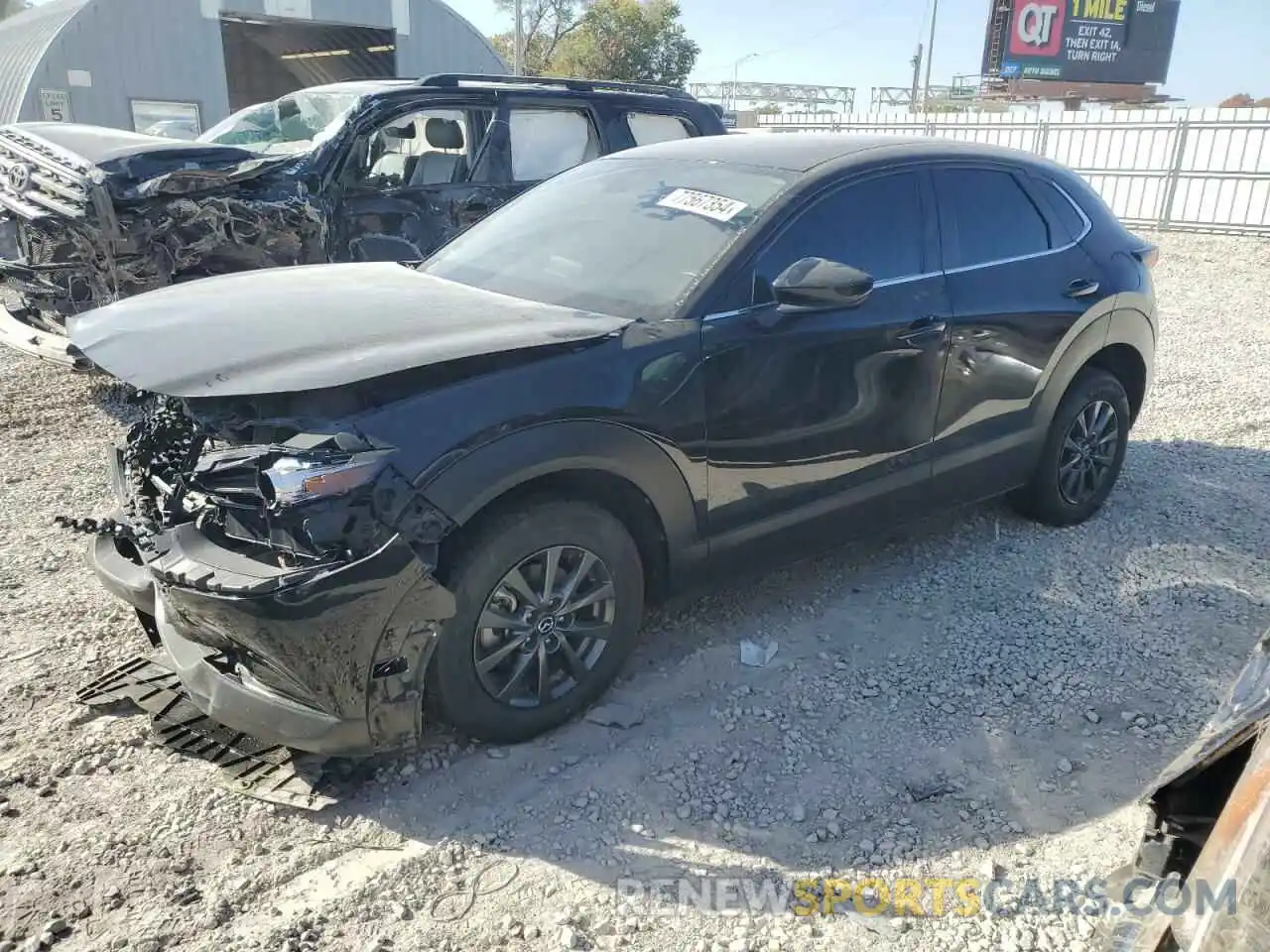 1 Photograph of a damaged car 3MVDMBAL9NM415122 MAZDA CX30 2022