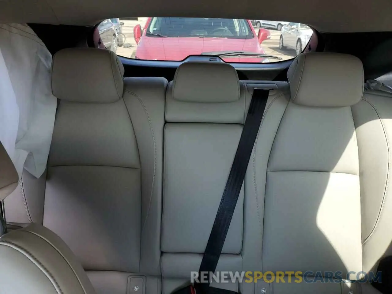 10 Photograph of a damaged car 3MVDMBAY8NM438421 MAZDA CX30 2022