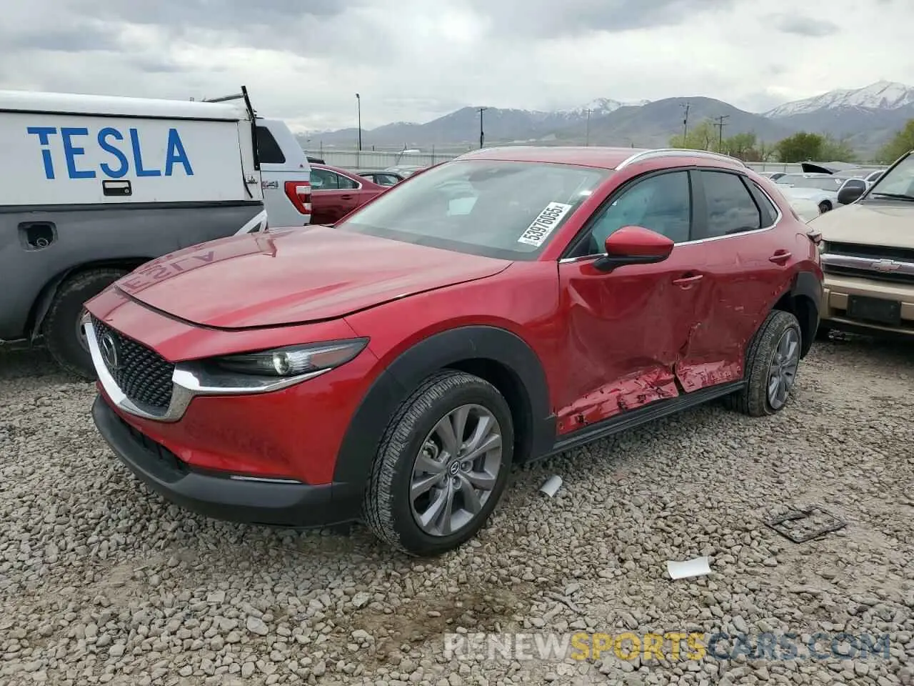 1 Photograph of a damaged car 3MVDMBBL0NM409577 MAZDA CX30 2022