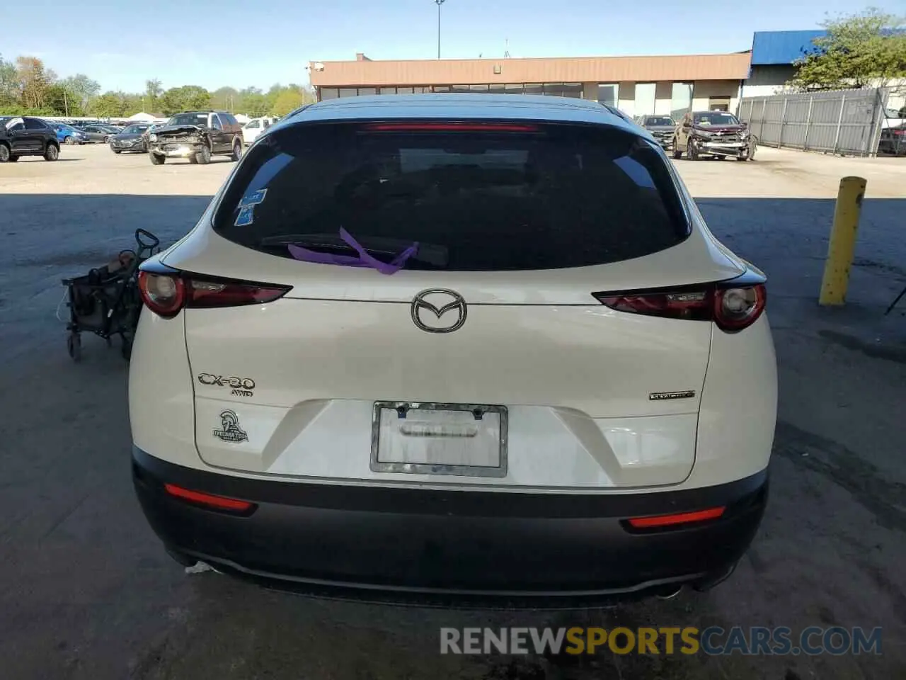 6 Photograph of a damaged car 3MVDMBBL0NM457547 MAZDA CX30 2022